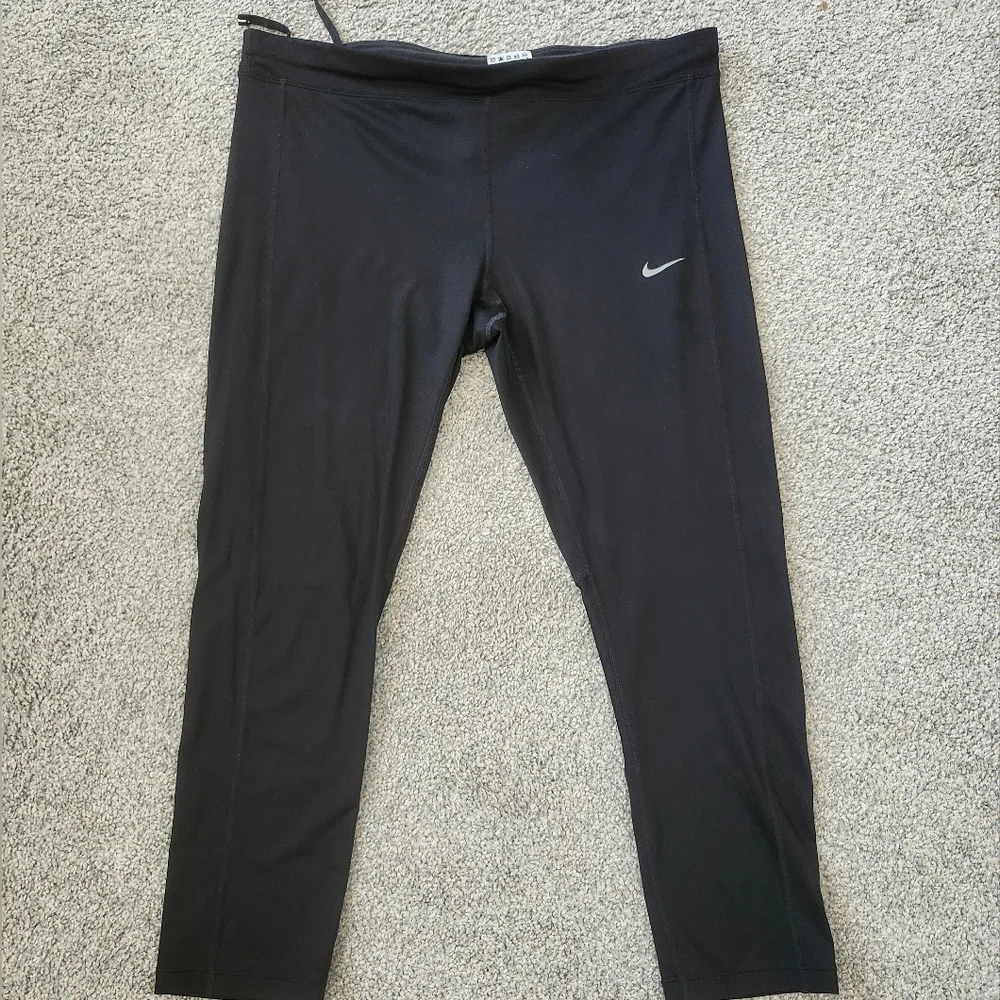Nike Dry Fit - Picture 1 of 6